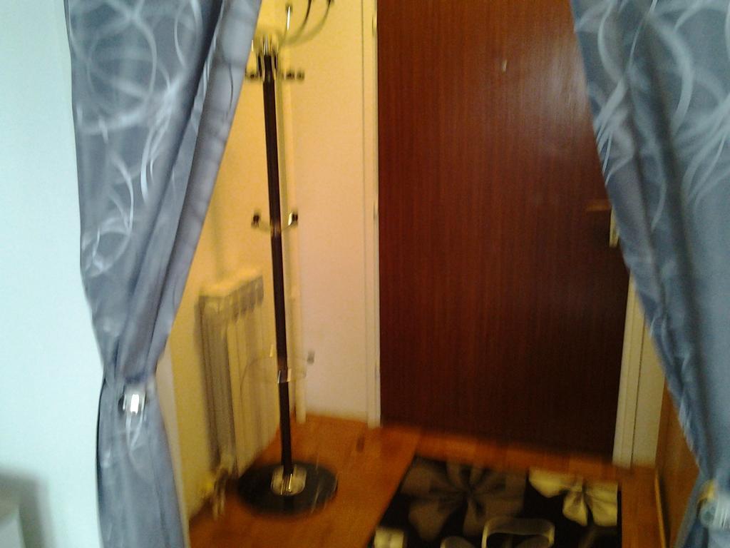 Karlos Apartma